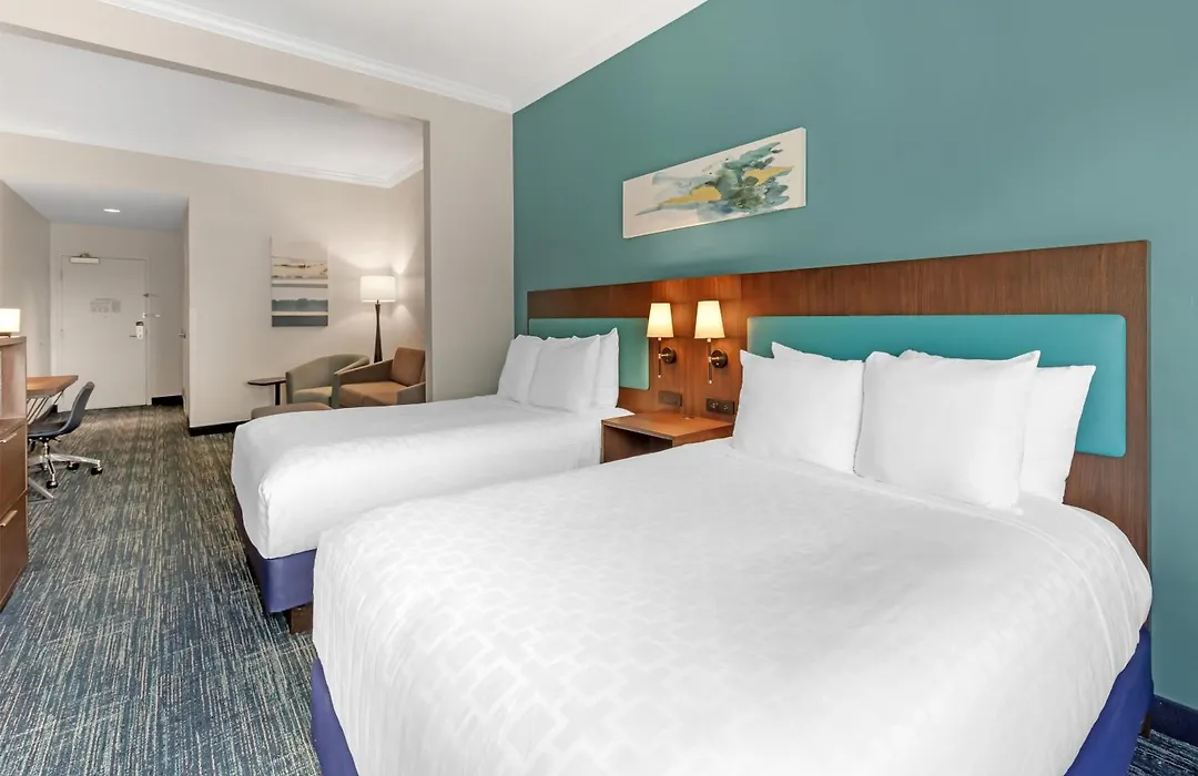 Best Western Plus Miami Airport North Hotel & Suites-1