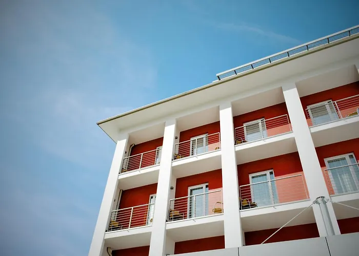 Best Hotels in Riva del Garda