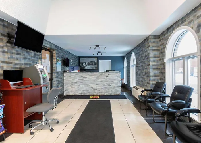 Best Hotels in Niagara Falls