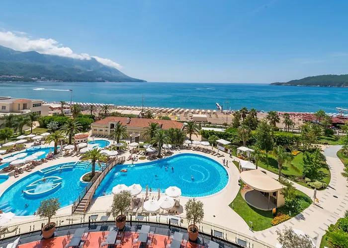 Best Hotels in Budva