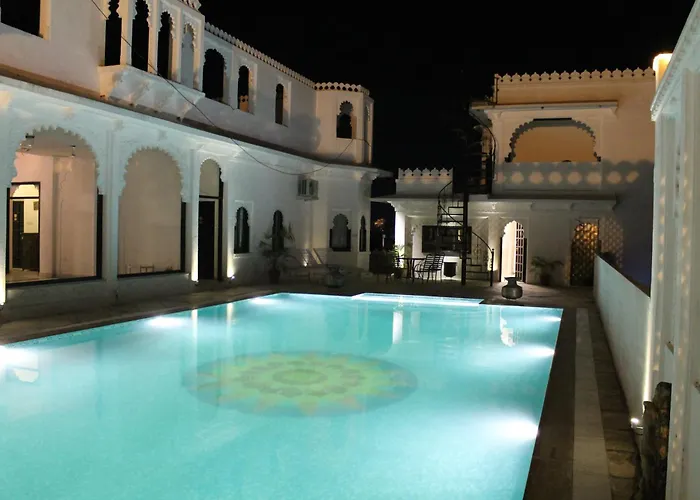 Best Luxury Hotels in Udaipur