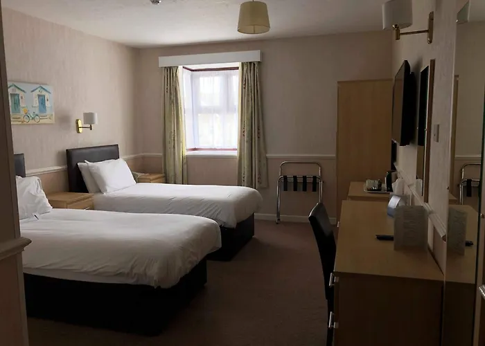 Best Hotels in Weymouth with Parking
