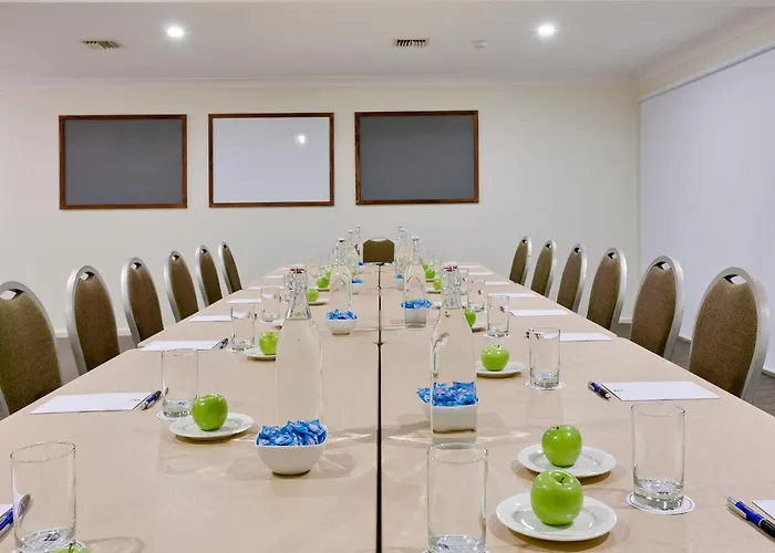 Best Hotels in Canberra