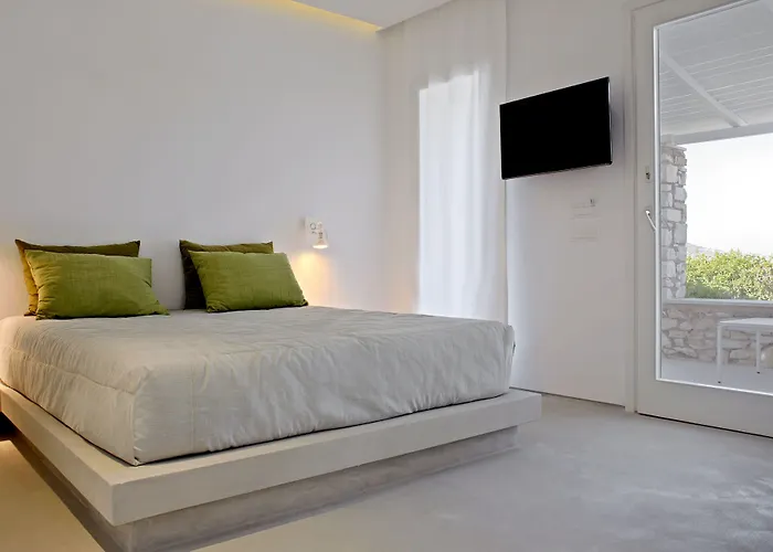 Best Hotels in Paros