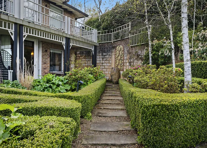 Best Hotels in Katoomba