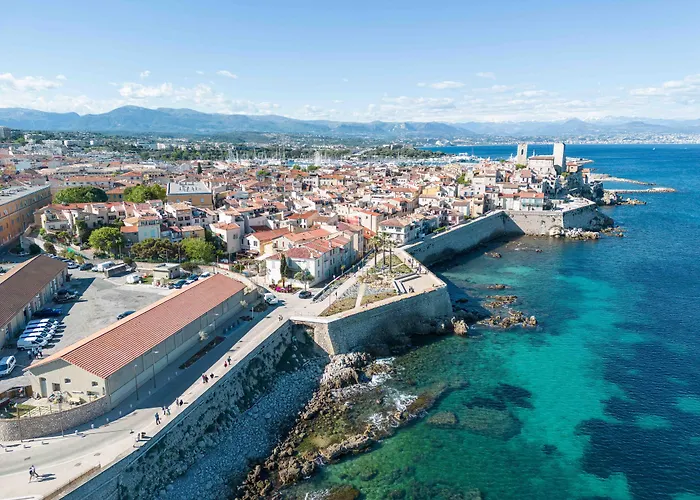 Best Hotels in Antibes