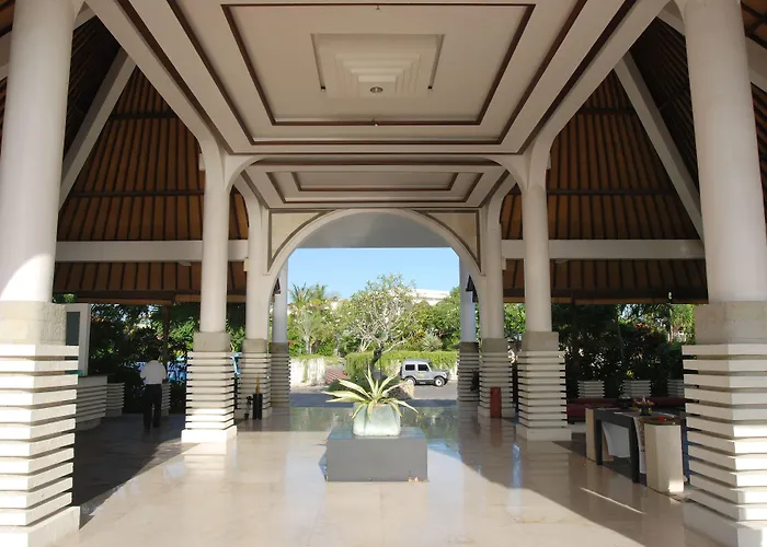 Best Hotels in Uluwatu