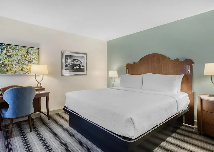 Best Hotels in Chicago