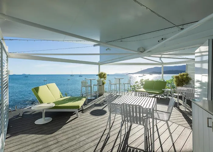 Best Hotels in Airlie Beach