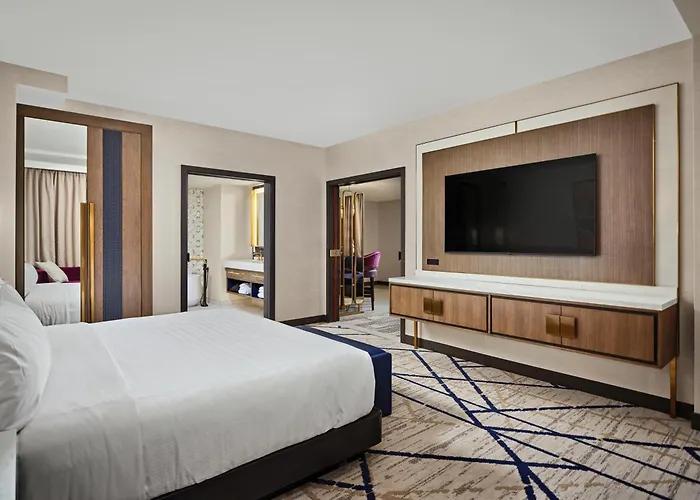 Best Hotels in Ottawa