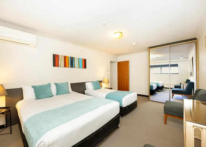 Best Hotels in Canberra