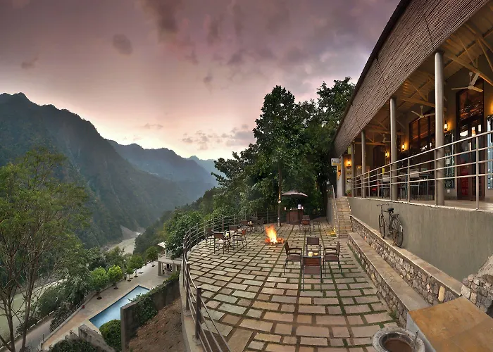 Best 5-Star Hotels in Rishikesh