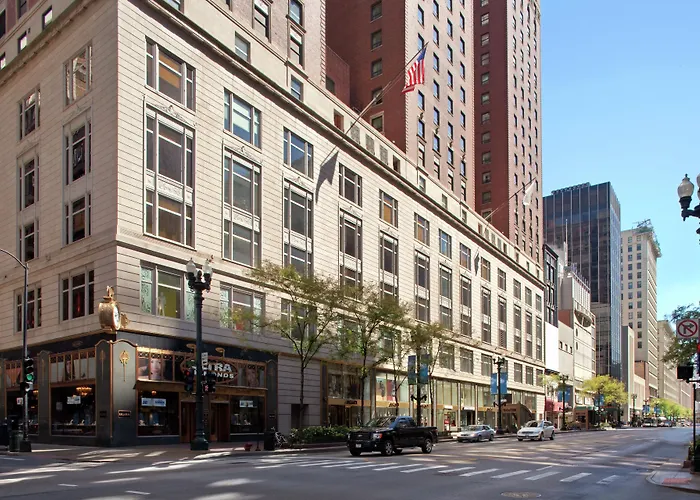 Best Hotels in Chicago