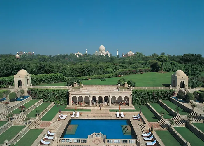 Best 5-Star Hotels in Agra